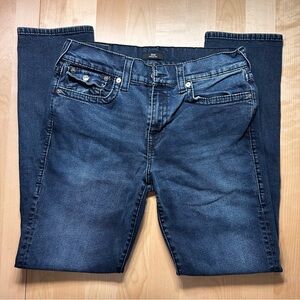 True Religion Jeans Mens 32 Geno Relaxed Slim Blue Denim Flap Pocket 34x32